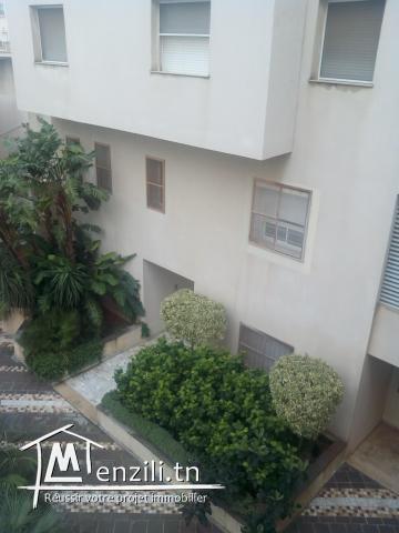 LAC II, Résidence Dar Al-Hana Appartement A22 de haut standing située au deuxième étage