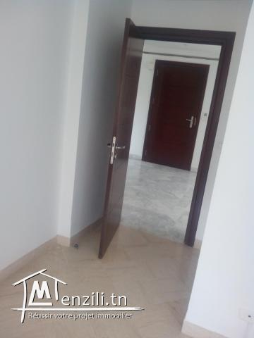 LAC II, Résidence Dar Al-Hana Appartement A22 de haut standing située au deuxième étage