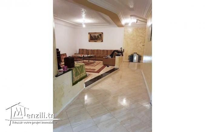 Etage de villa 120m2 à Boumhel