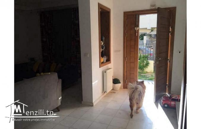 Duplex 150m2 hst à Radès