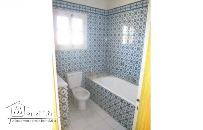 À vendre maison ( duplex) à Bizerte