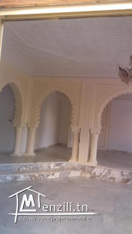 Grande villa haut standing avec piscine