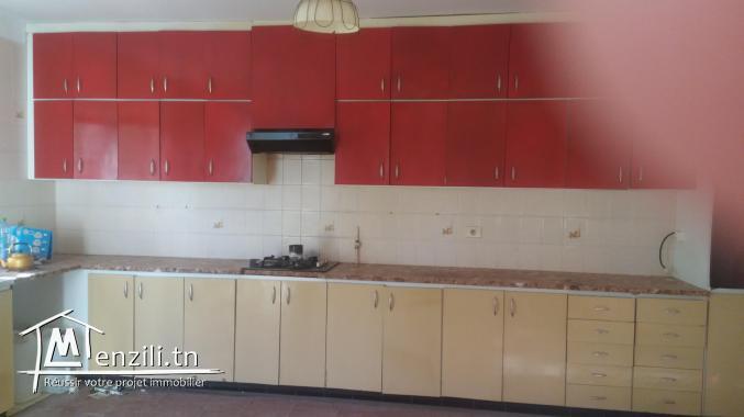 Grande villa haut standing avec piscine