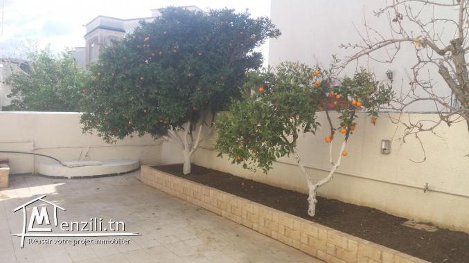 Grande villa haut standing avec piscine