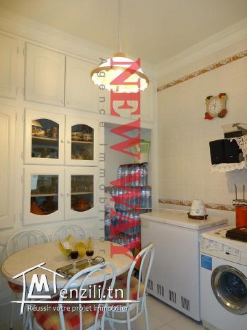 Maison erigée sur trois niveaux à cité erriyadh