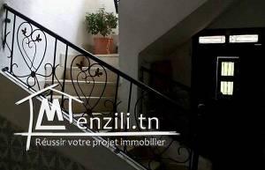 Maison a deux étages a ouardia lacania