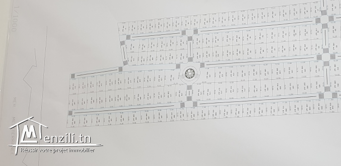 موقع إستراتيجي  وإطلالة رائعة على البحر