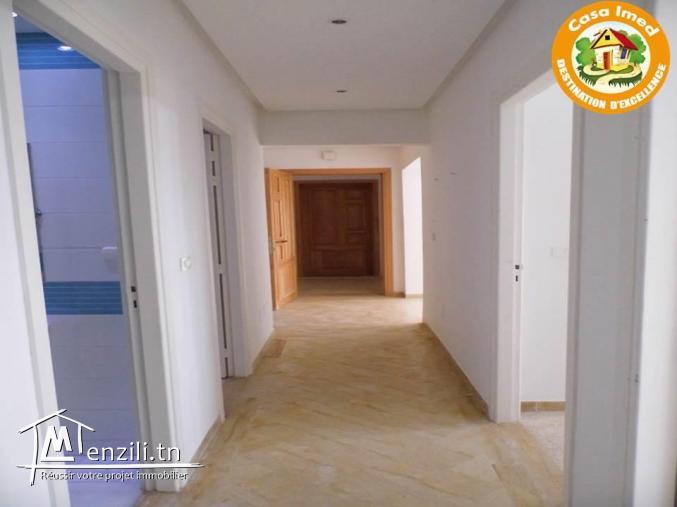 appartement a vendre à Borj louzir Près  mosquée raoudha.