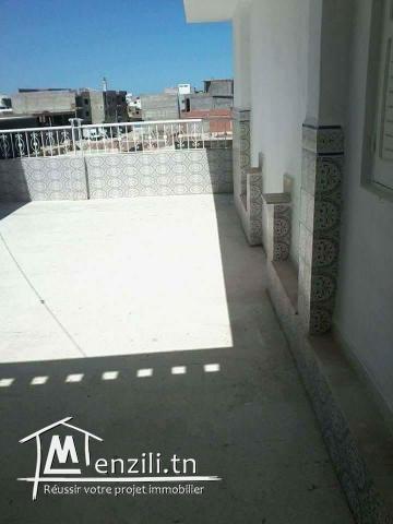 Dar Lil Kraa fi chiwa bahdha central shoes bahdha madersa mta3 jomhoriaa