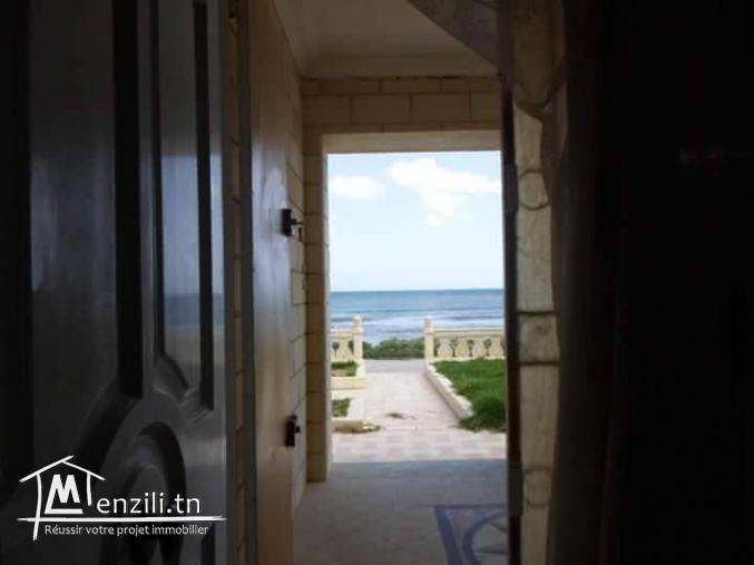 villa pied dans l'eau à  kelibia