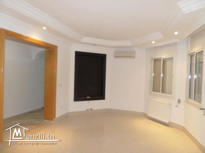 un étage de villa s+3 de très haute standing