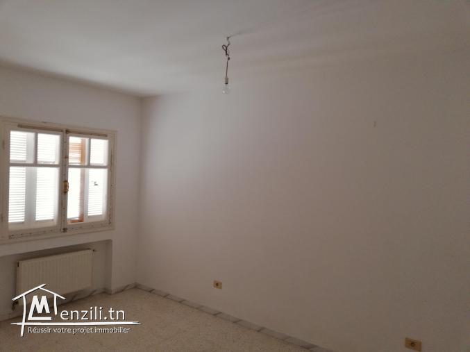 Appartement à Laouina