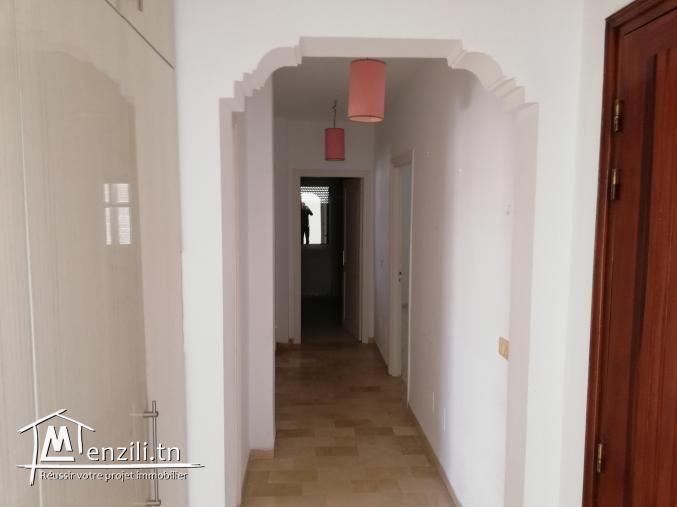 Appartement à Laouina