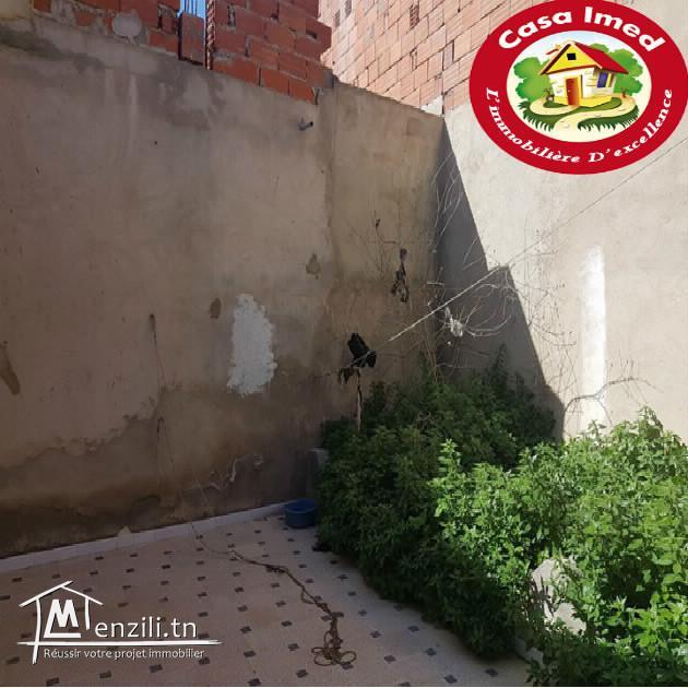 منزل للبيع في منطقة  هادئة