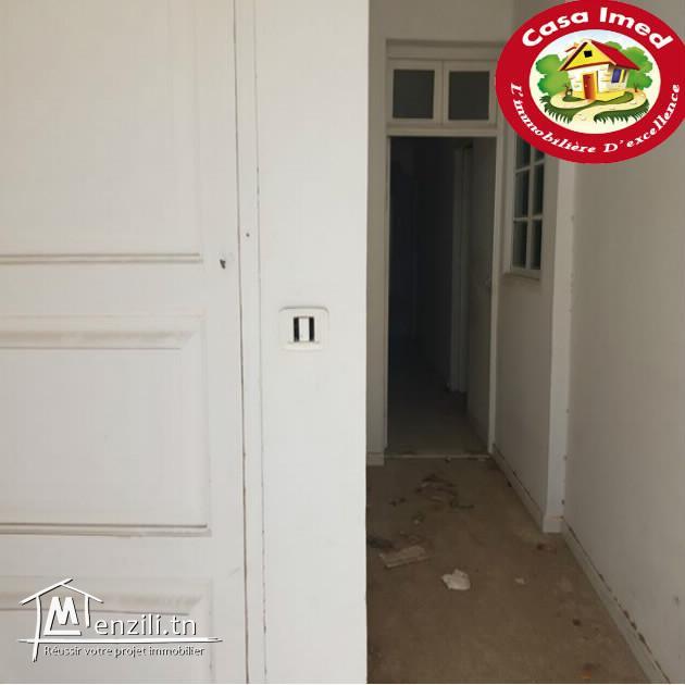 منزل للبيع في منطقة  هادئة