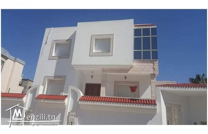 villa soukra haut standing titre bleu individuelle