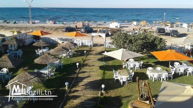 فرصة أراضي على البحر