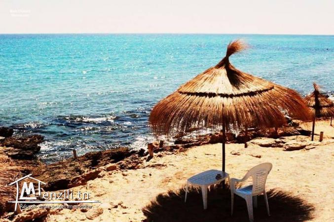 فرصة أراضي على البحر