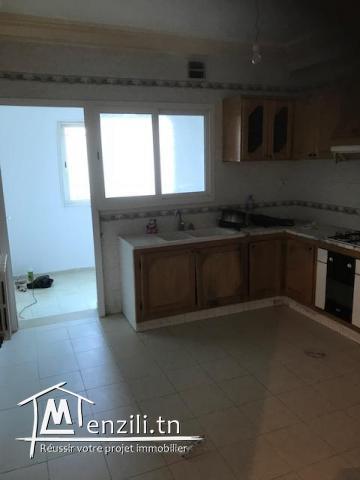 LOCATION APP S+3 AVEC PLACE DE PARKING ENNASR 1 COTE STB