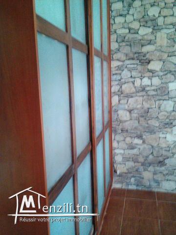 En vente appartement à El Aouina