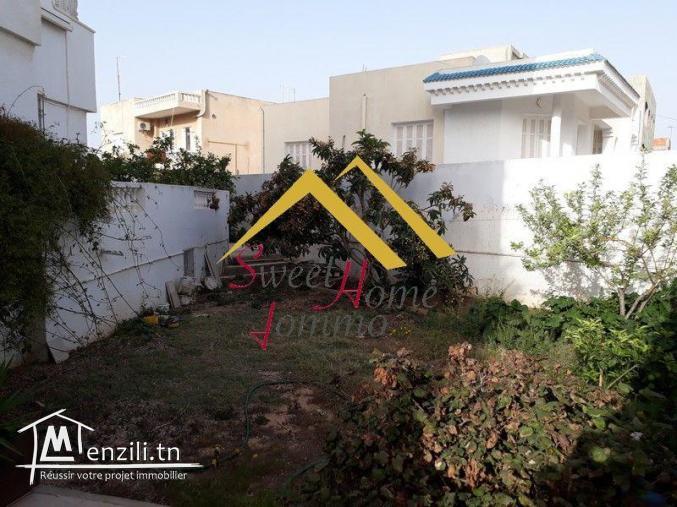 Villa de 600m² sur un terrain de 680m² Khezama Ouest - Sousse