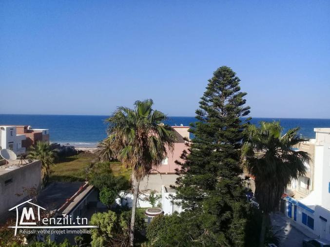 Un Superbe S+2 vue mer à 2 pas de la plage avec accès privée