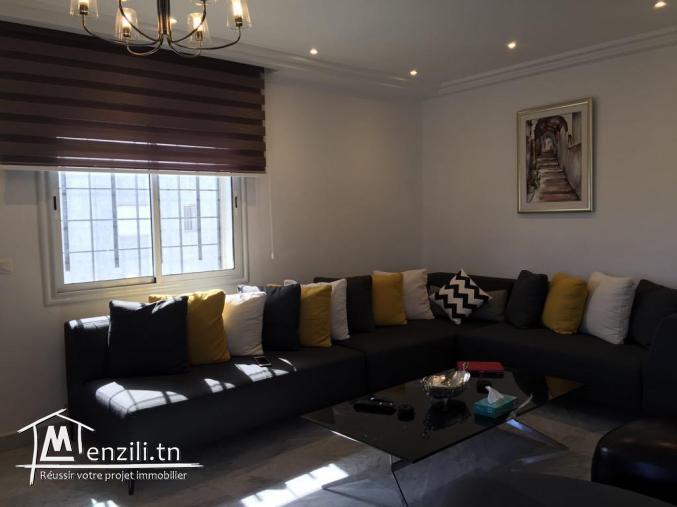 BEL APPARTEMENT DE 200m² AVEC BELLE VUE DEGAGEE