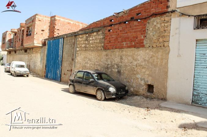 une usine de 850 m² à ne pas rater
