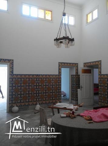 A vendre villa - de 430 m² - corniche Mahdia