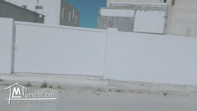 ارض صالحة للبناء أرضية و طابقين خزامة الغربية سهلول