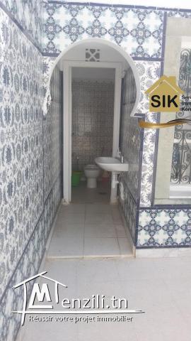 une maison S+3 à Kélibia à louer