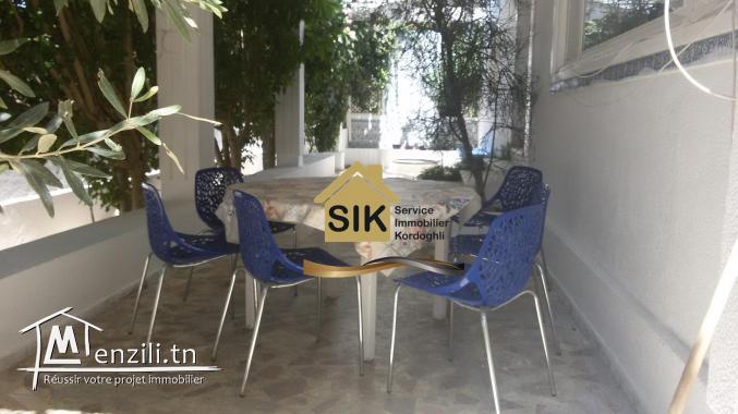 une maison S+3 à Kélibia à louer