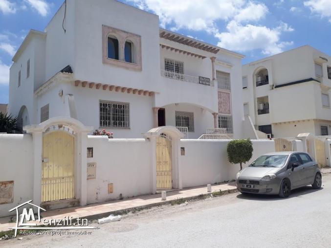Ain Zaghouan Nord Lot de deux Triplex et un appartement