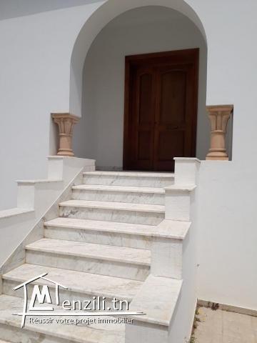 Ain Zaghouan Nord Lot de deux Triplex et un appartement