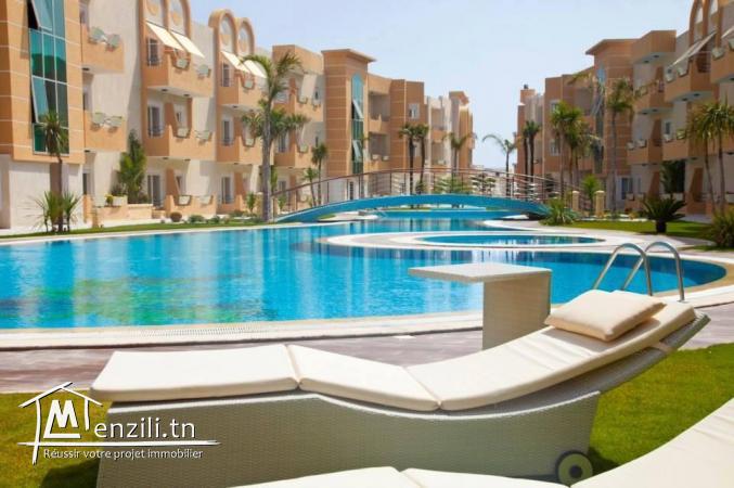 appartement vue de mer avec piscine