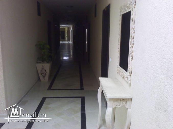 appartement vue de mer avec piscine