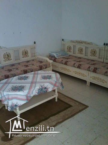 A louer un à maison au centre ville de kelibia