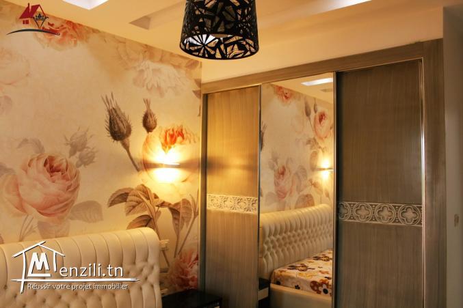 فيلا ذات 3 طوابق في دار علوش (قليبية) البيع