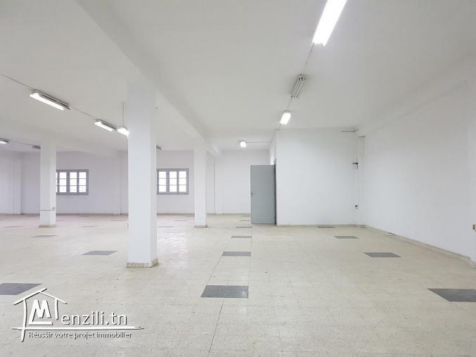 Un dépôt  800 m2 à megrine