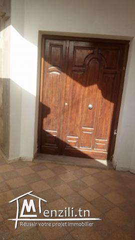 À vendre maison deux étages Radés plage.