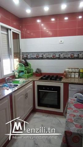 À vendre maison deux étages Radés plage.