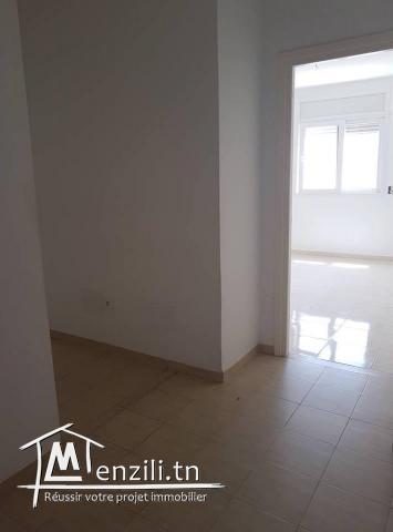 A louer S + 2 très spacieux haut standing côté Gouvernorat Manouba