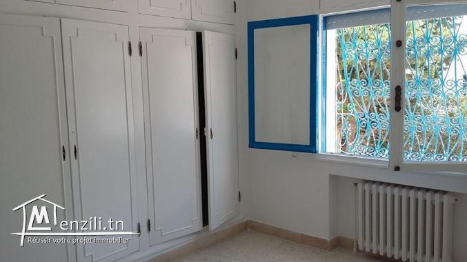 Villa magnifique avec grand jardin au centre de la marsa