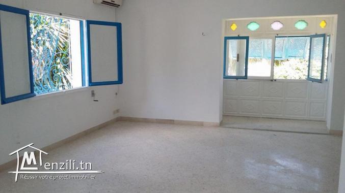 Villa magnifique avec grand jardin au centre de la marsa