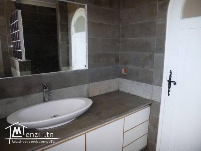 Yasmine Dar oufa Beach