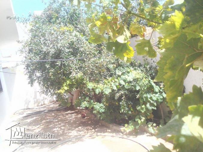 une belle villa pour location sayeffi a hammem ghzez