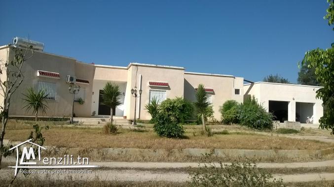 ferme 12 ha avec maison de maitre