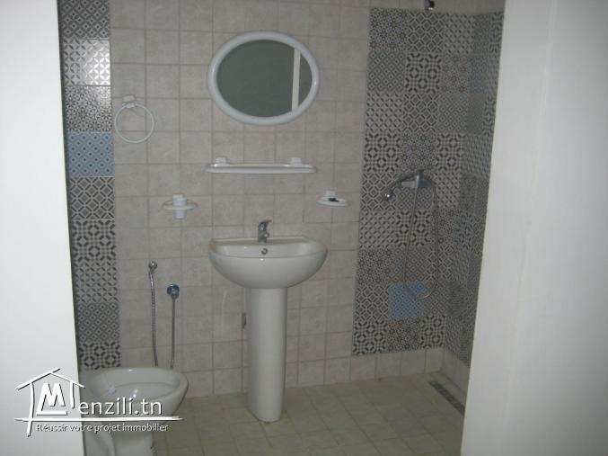 à louer une maison haut standing à plage zahra hammem jabli