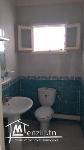 Appartement S+3 au 4 eme etage