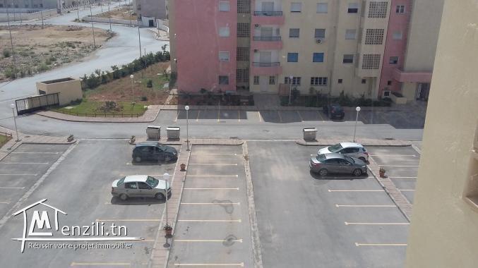 Appartement S+3 au 4 eme etage